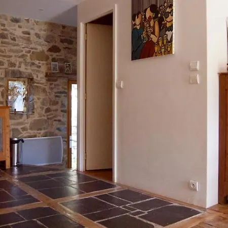 Beautiful Places In The Center Of Apartment *